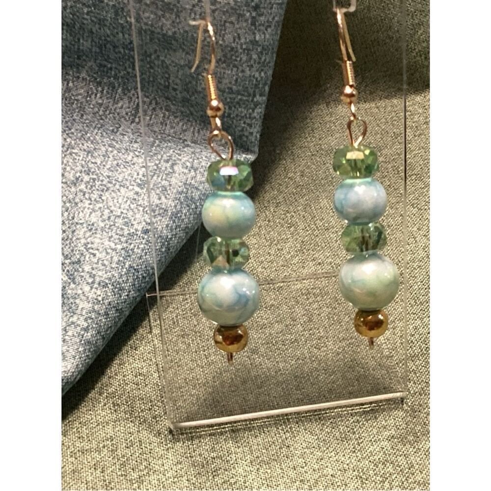 NWOT. Goldtone Fishhook Earwire Blue & Green Earrings